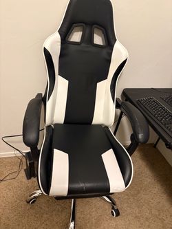 Gaming chair