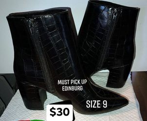 Esprit black croc vegan Danni boots. Women's size 9. Heel height about 3", boot height about 5.5". In good pre-owned condition. Box not included