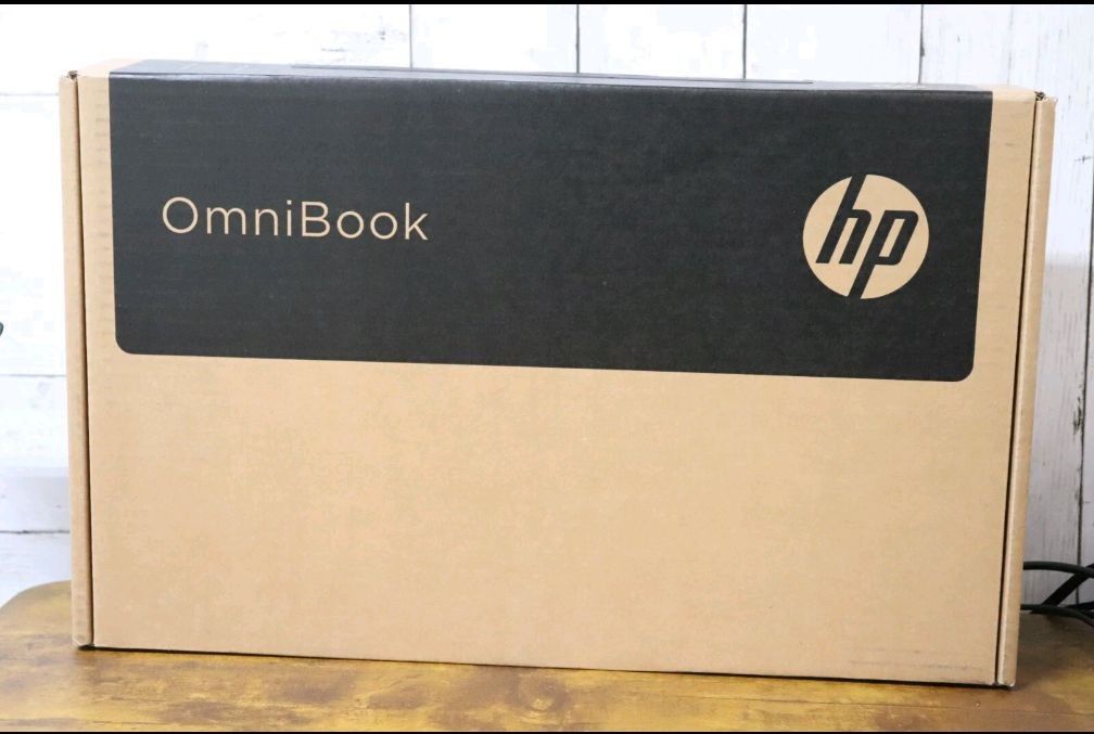 HP OmniBook 5 Flip Laptop