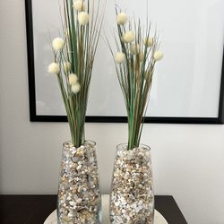 Decorative Vases 