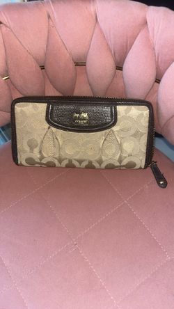 Coach Long Wallet