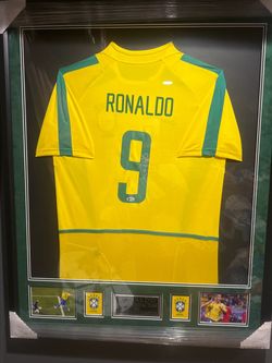 Signed memorabilia’s