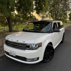 2018 Ford Flex SEL2️⃣0️⃣0️⃣0️⃣Down Payment 