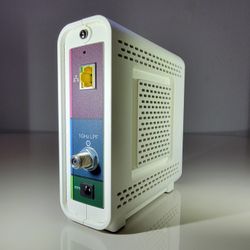 Internet Cable Modem.