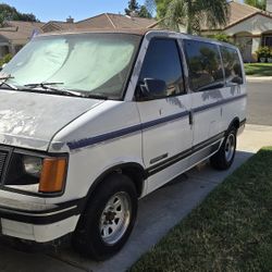 1993 GMC Safari
