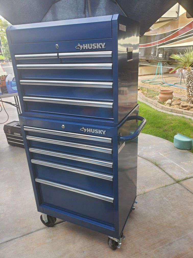 Husky Rolling Tool Box
