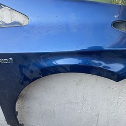 Passenger Side TOYOTA  Prius RIGHT FRONT WING