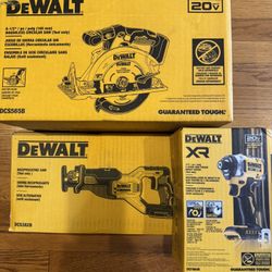New Dewalt Three Tool Combo Kit  6.5 Circular Saw 1/4 Impact Driver And Reciprocal Saw & Battery