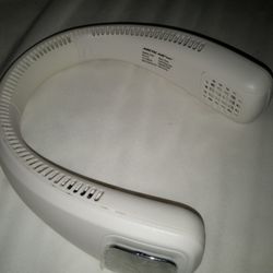 2 Pairs Of Artic Air