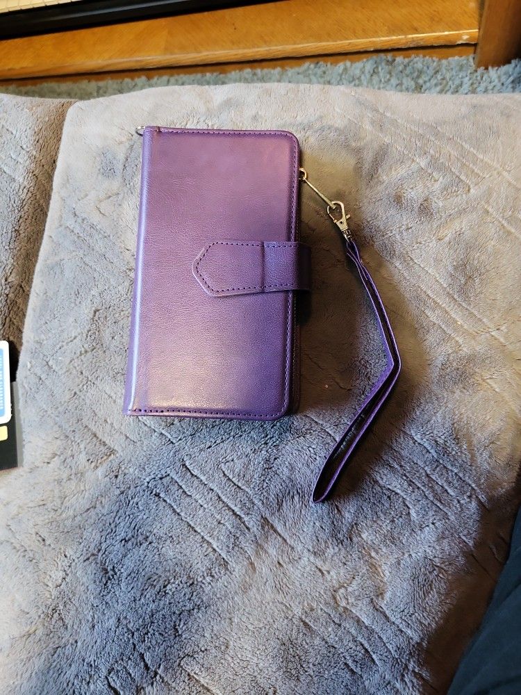 Wallet/wristlet