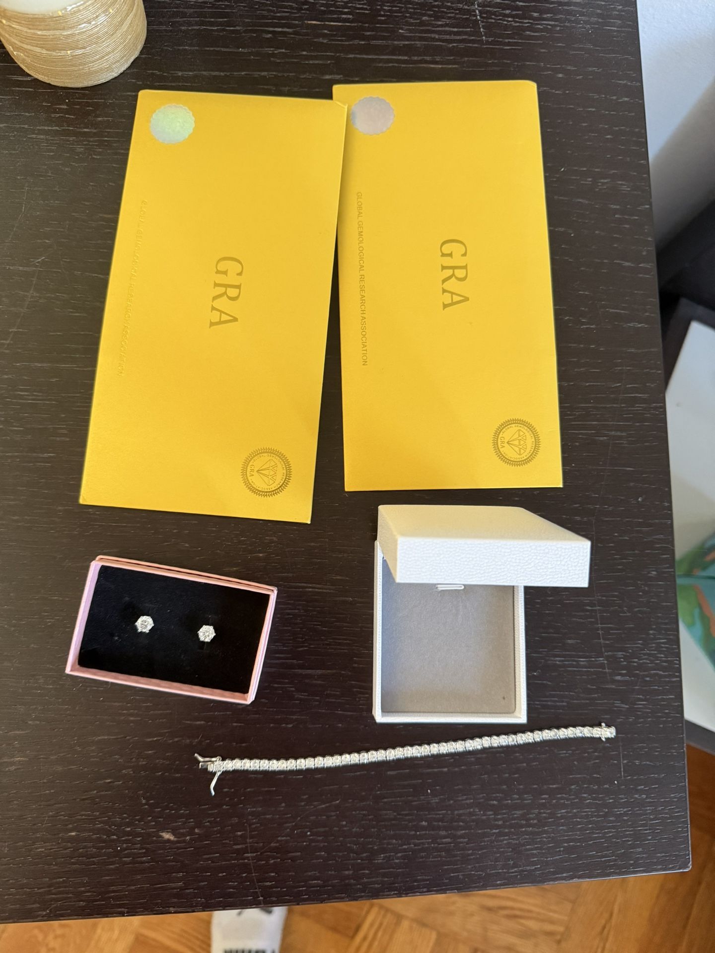 VVS Moissanite Gift Set Passes Tester