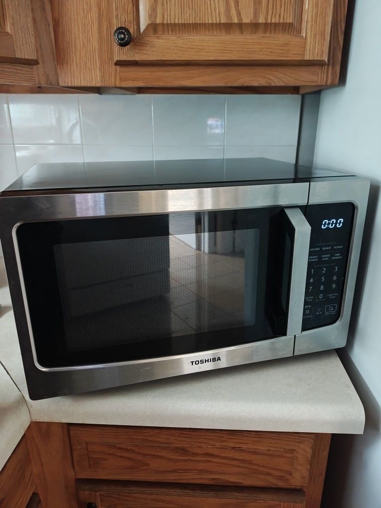 Toshiba Microwave
