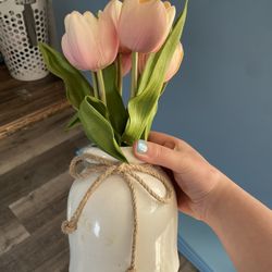 Tulip Flower Vase 