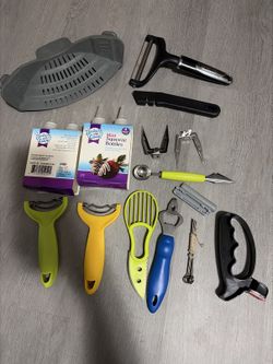 Kitchen Utensil Gadget Lot 15 Pc - OBO