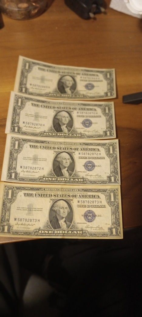 1935 E SILVER CERTIFICATES CONSECUTIVE SERIAL NUMBERS