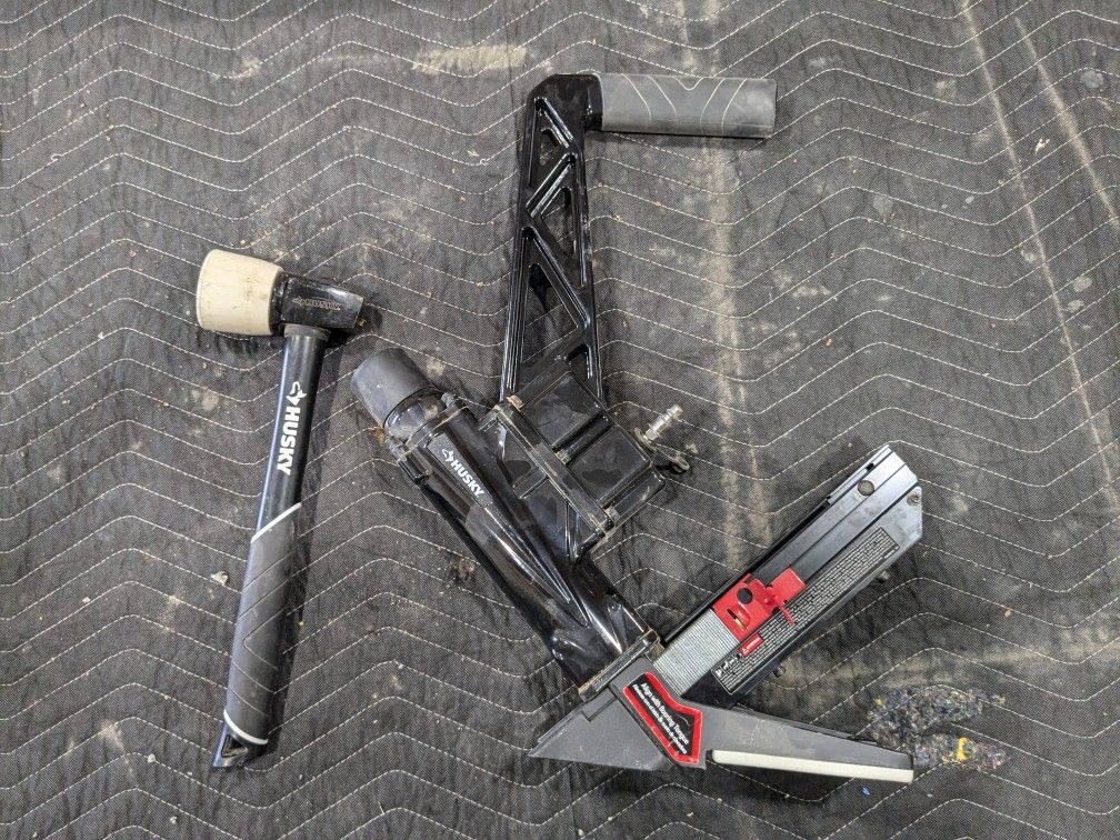 Husky Floor Nailer And Hammer $150