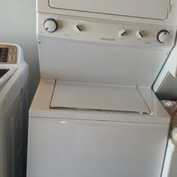 Washer And Dryer Stacked Frigidaire Like New 27"