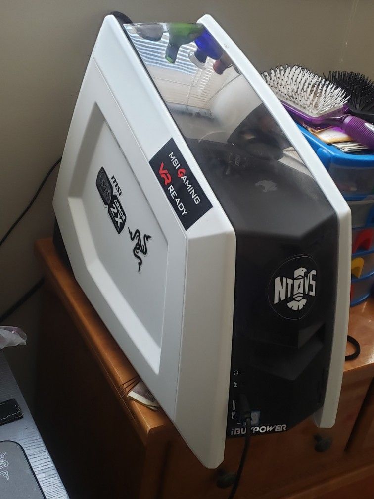 Gaming Computer Set Up VR Ready