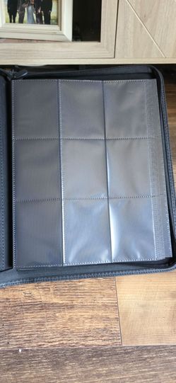 Trading Card Binder with Zipper Closure