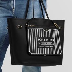 Louis Vuitton Used Black Leather Tote Bag with Graphic Logo Pocket, Gold Hardware