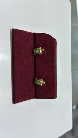 Turtle earrings