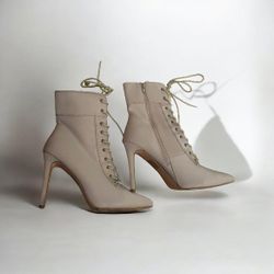 Akira Booties