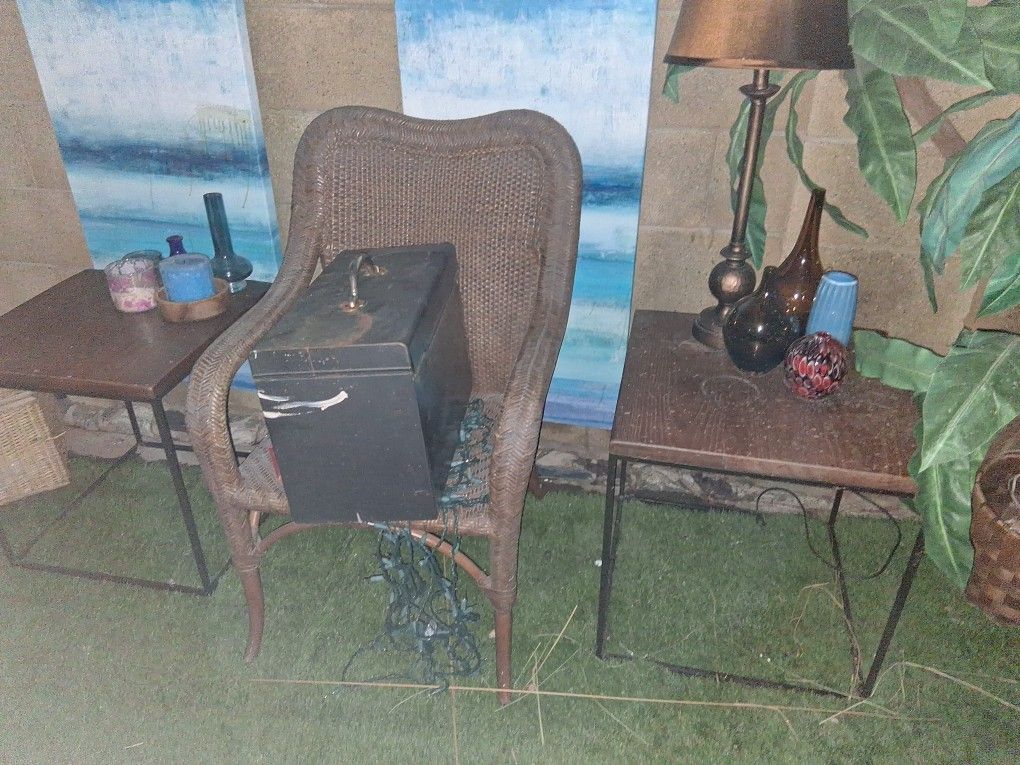 2 Solid Wood End Tables