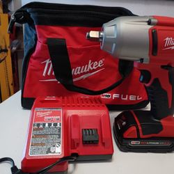 New Milwaukee M18 Brushless 1/2" Impact Wrench Set 