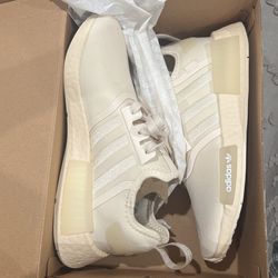 Womens Adidas NMD R1