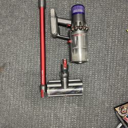 Dyson V11 Animal+