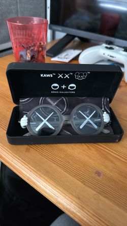 Kaws X SD Glasses