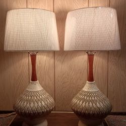 Mid Century Modern Pair Vintage Diamond Saucer Table Lamps