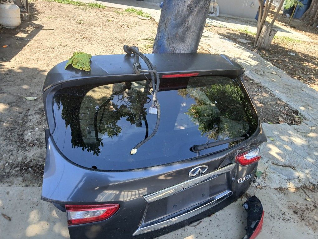 Tail Gate