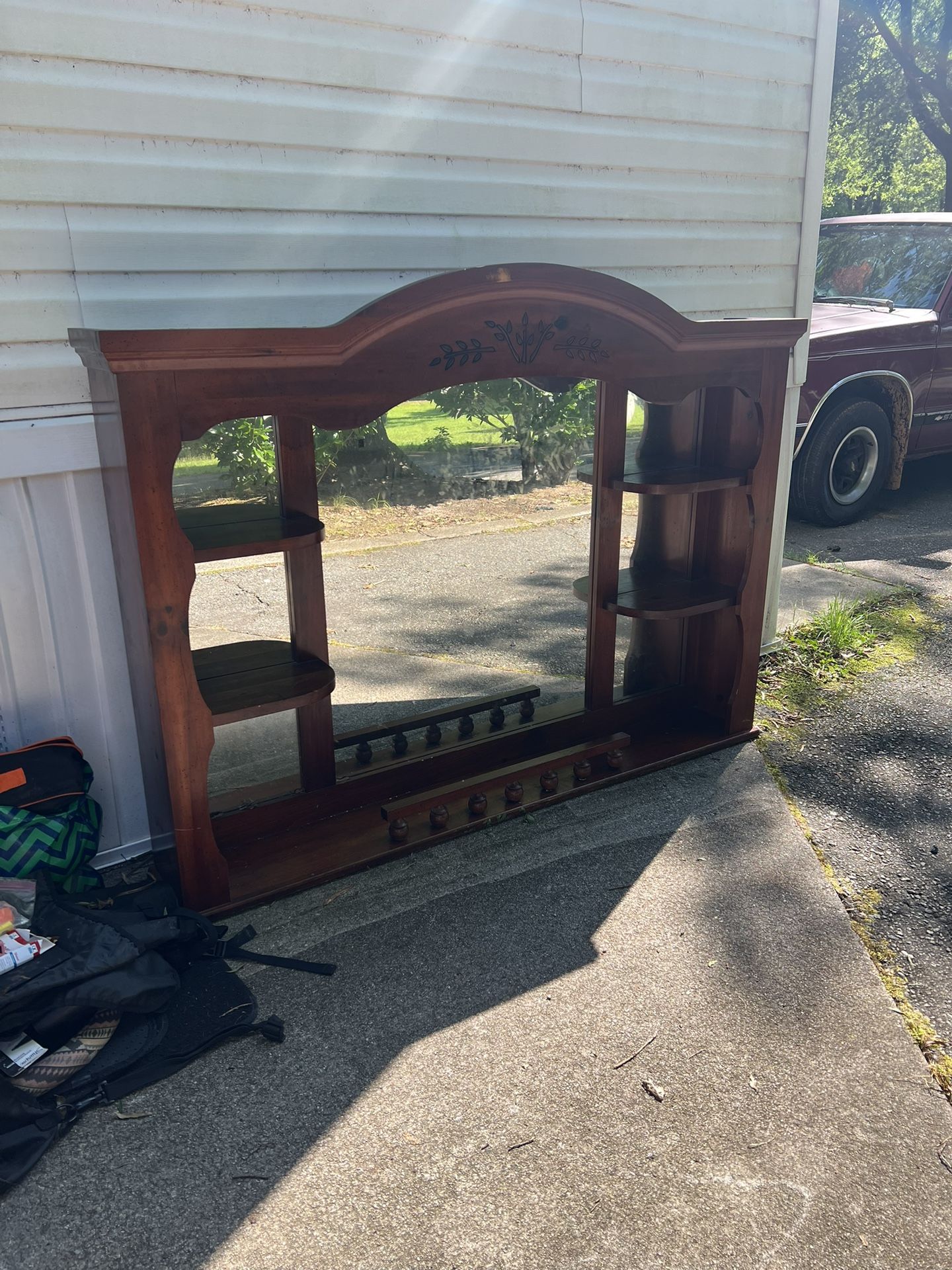 Broyhill Dresser Topper with Mirror