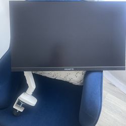 Gaming Monitor M27Q IPS