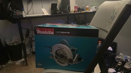 Makita 7-1/4" Circular Saw
