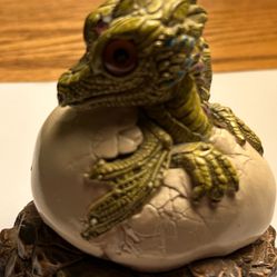 Windstone Editions Dragon Hatching 1984 Melody Pena