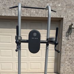 Like New Work Out Power Tower