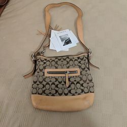 Excellent Condition COACH BAG