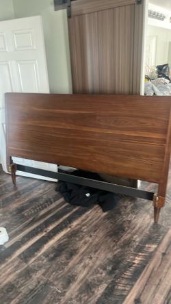 King bed frame