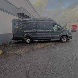 Pick Up And Delivery November Deal $75