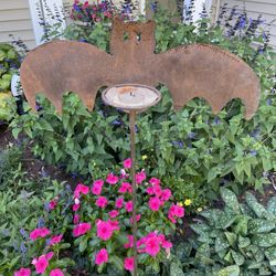 Halloween Decoration—Outdoor Metal Bat Candle Holder 
