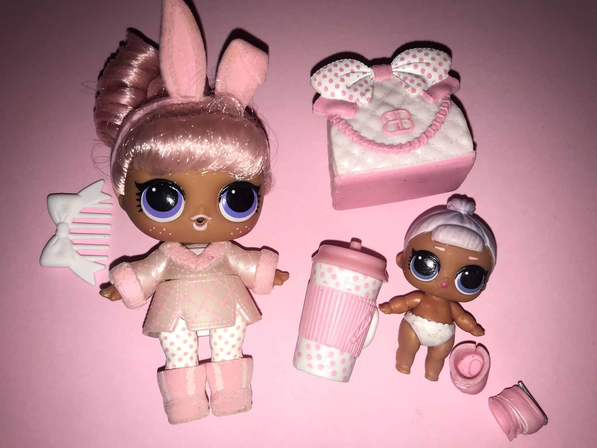 Lol Dolls “Snow bunny and lil snow bunny”