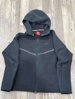 Black nike tech *OBO*