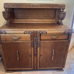 Gorgeous Antique 19th Century Hand Carved Solid Oak Sideboard 