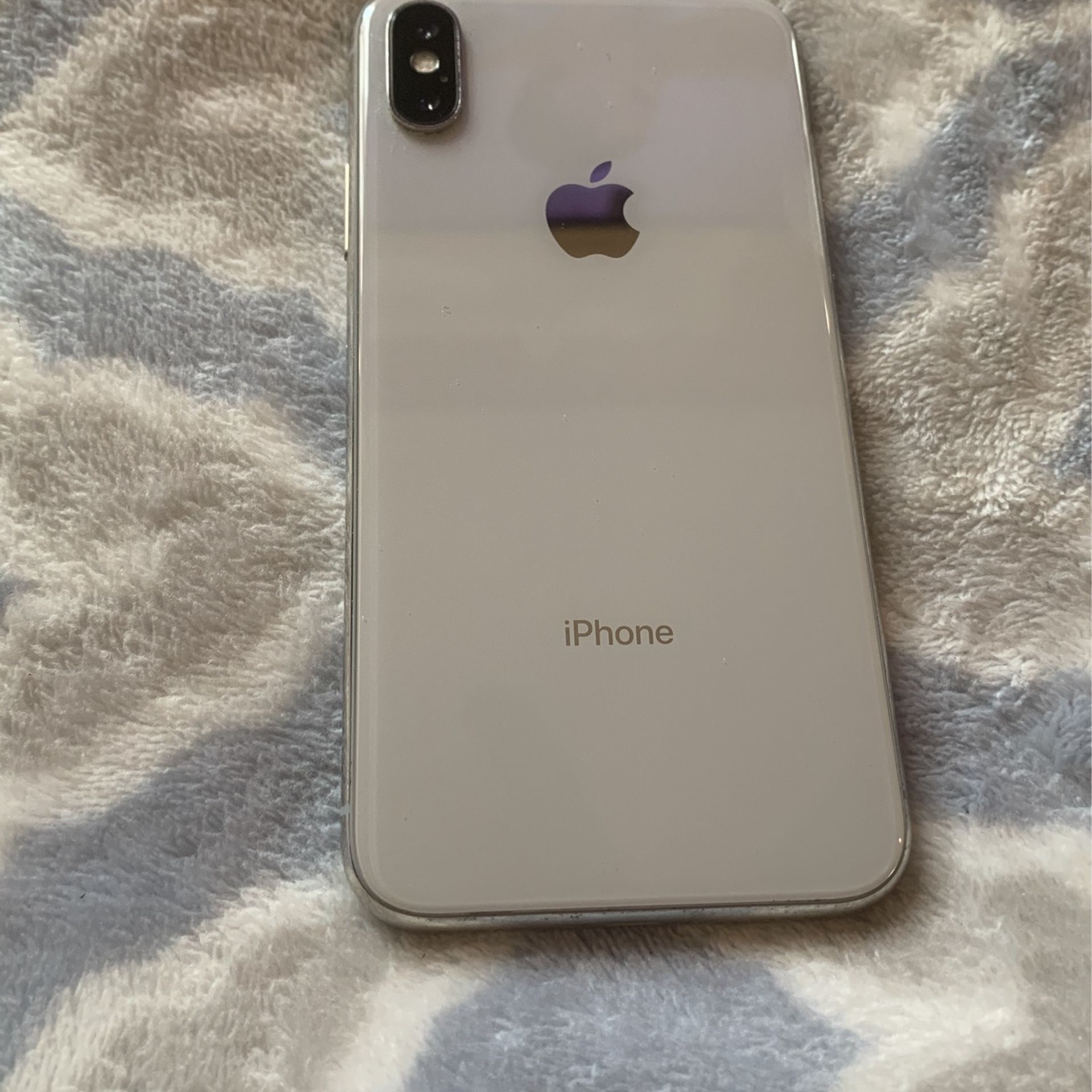 iPhone X