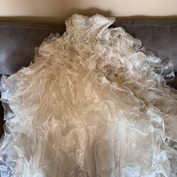 Quinceañera Dresses
