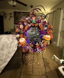Cute Hocus-Pocus Halloween Wreath