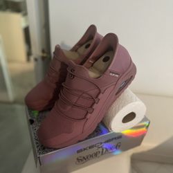 Sketchers Snoop Dog