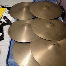 Zildjian Cymbals 2 20 Inch 4 18 Inch $100 and $75 